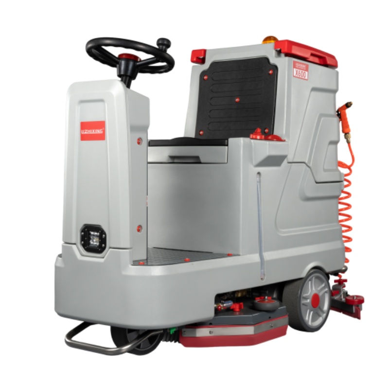 铜梁坦洁全自动驾驶式洗地机X600